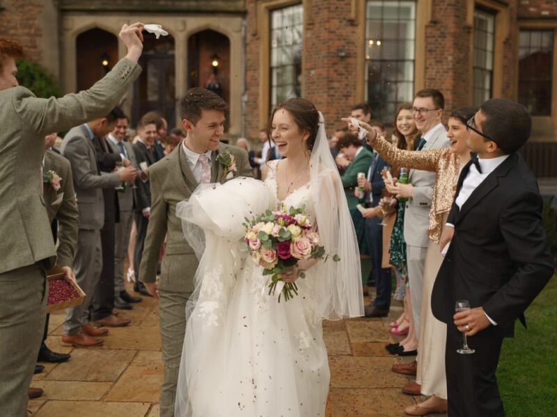 Check Out best wedding venues in Shropshire https://articleblogging.com/wp-content/uploads/2023/09/Shropshire-wedding-venues-wedding-venues-in-Shropshire-best-wedding-venues-in-Shropshire-rustic-farm-barn-venue-historic-venue-country-house-venue-exclusive-hire-wedding-venue-picturesque-wedding-venues-unique-wedding-venues-weddings-2533b05b.jpg